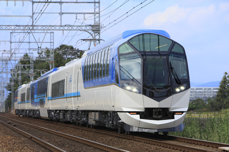 しまかぜに乗って優雅に伊勢志摩へ　余裕の大人旅